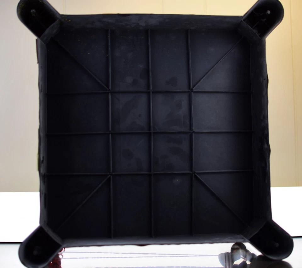 Juego de figuras de anillo de lucha libre WWF Raw is War 1996 con mini anillo que tiene campana Foto 4 de 4