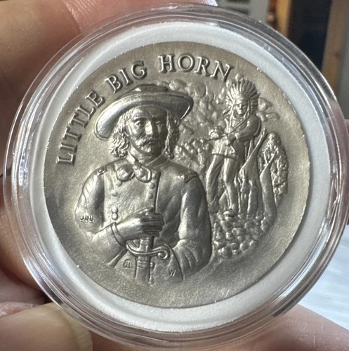 Battle Little Big Horn 1876 Sitting Bull Gen. Custer 1oz Silver art bar round