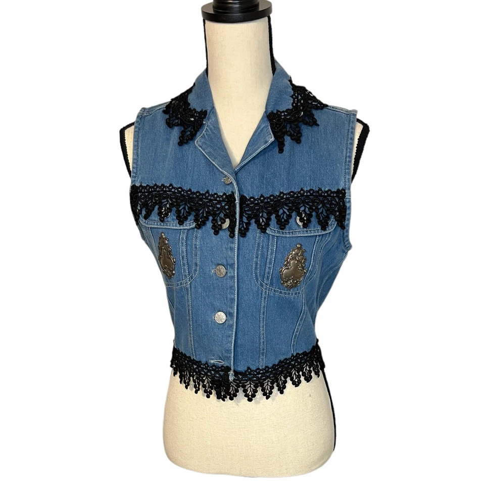 Chaleco vaquero azul Taylor G. Dallas para mujer talla mediana encaje e insignias Foto 2 de 4