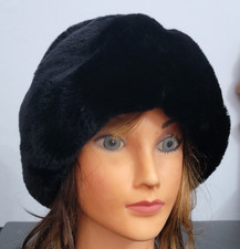 EUC 1960s Vintage English Plush Black Faux Fur Womens Cloche Hat Warm England