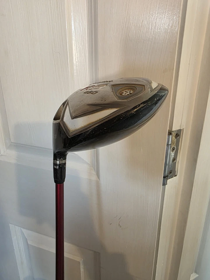 Taylormade R9 460 Driver / 10.5 Degree / REAX 60 Regular Flex With Cover - Image 4 of 4