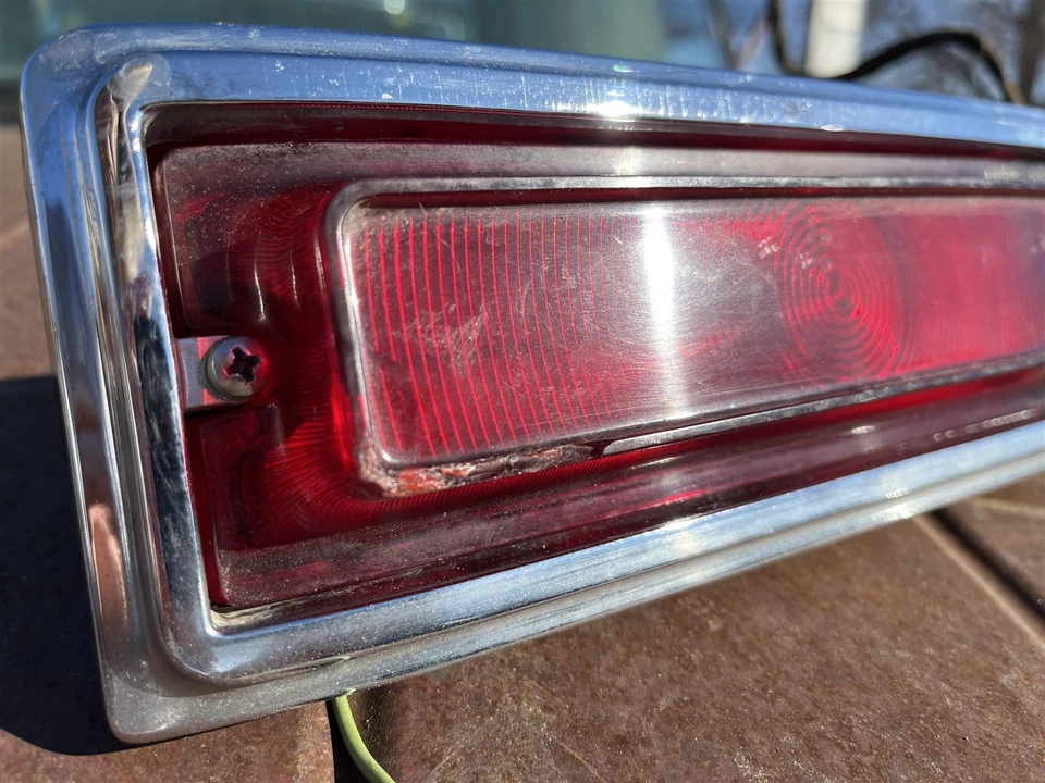 1966 Chevrolet Bel Air Biscayne conjunto de lanterna traseira esquerda Chevy OEM 66 LH - Imagem 3 de 4