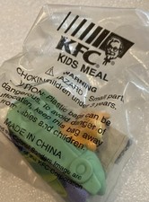 New Sealed 1996 KFC Garfield 500 Grand Prix / Garfield in Green Racer /Kids Meal