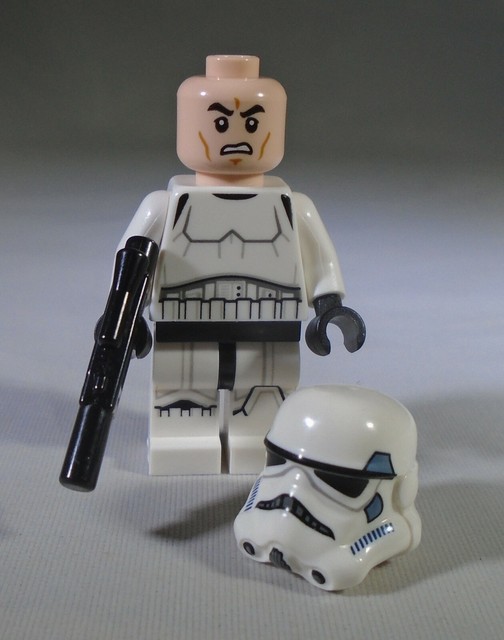 lego stormtrooper figure