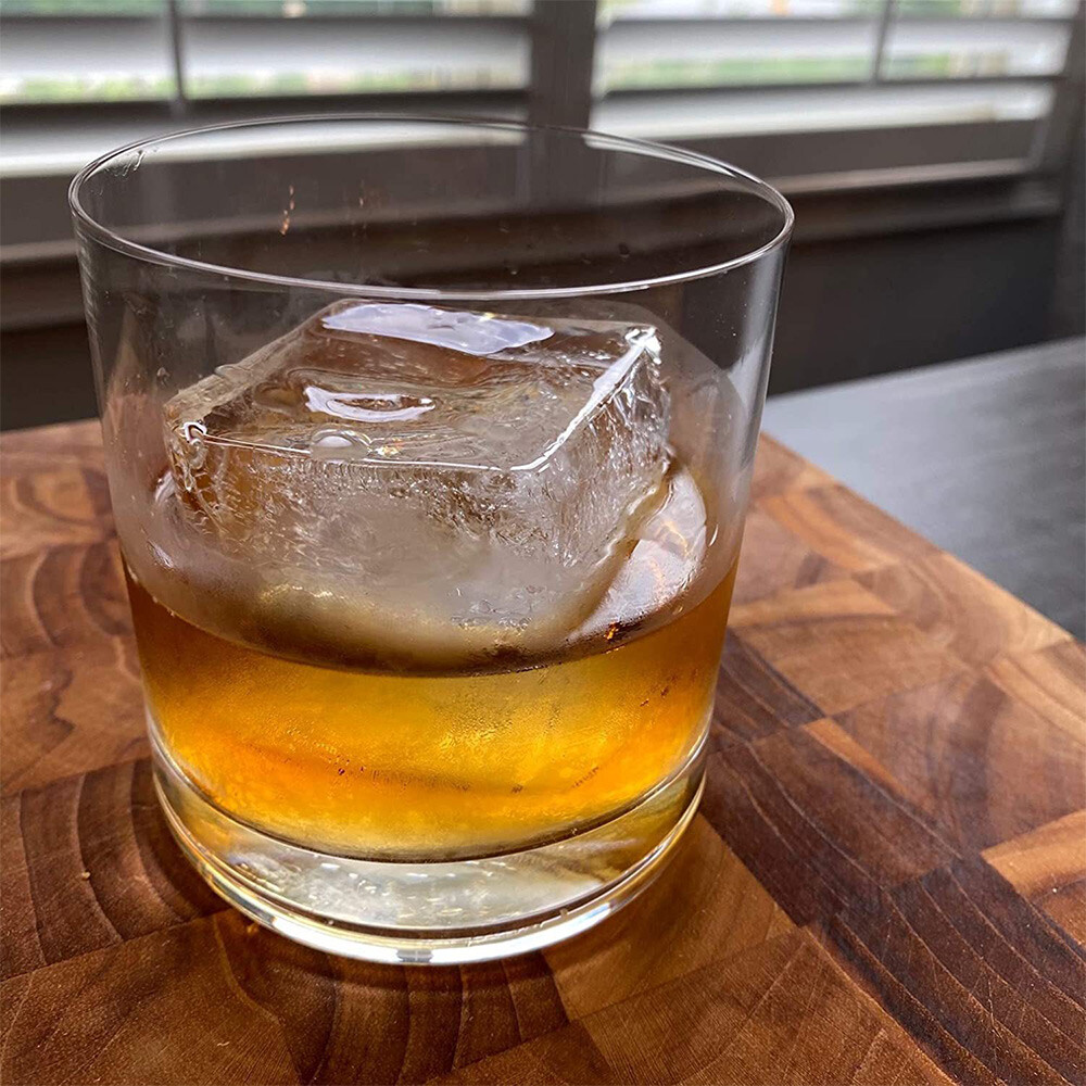 2 x 8 Ice Maker Large Cube Square Tray Molds Whiskey Ball Cocktails Silicone Big