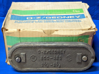 O-Z GEDNEY 1-1/4'' CLIP-ON CONDUIT BODY COVERS BCC-125 BOX OF 6
