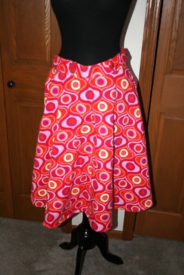 VTG Women's MOD Girl Mini Skirt Midi Hippie Chick BOHO Bright Neon Pink Retro