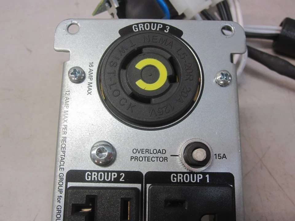 Placa traseira APC SMX2000RMLV2UNC com placa PCB - Funciona muito bem - Imagem 2 de 4