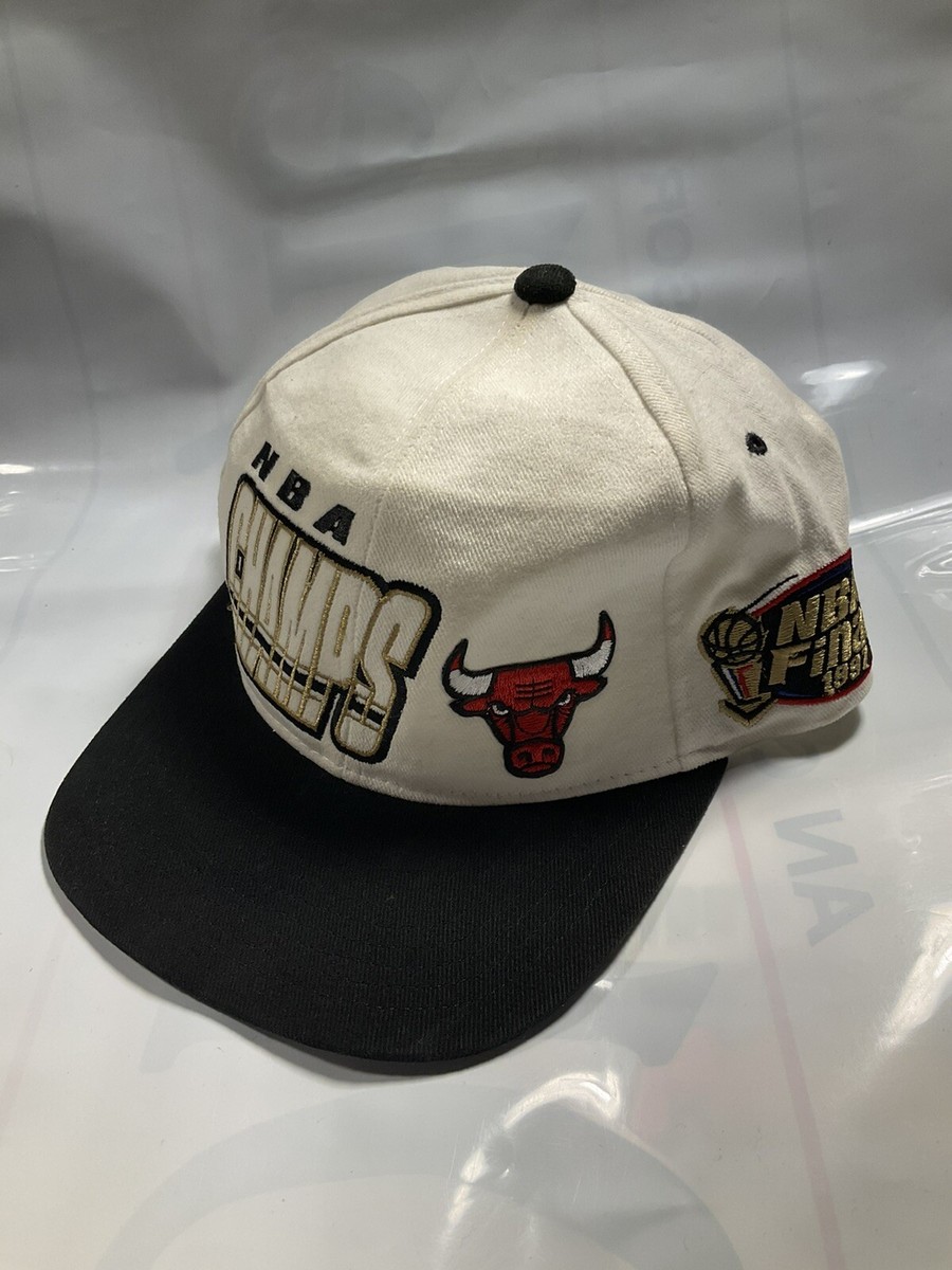 NBA 1997 JORDAN CHAMPIONシカゴブルズキャップ Vintage Chicago Bulls 1997 NBA Champions Starter Snapback