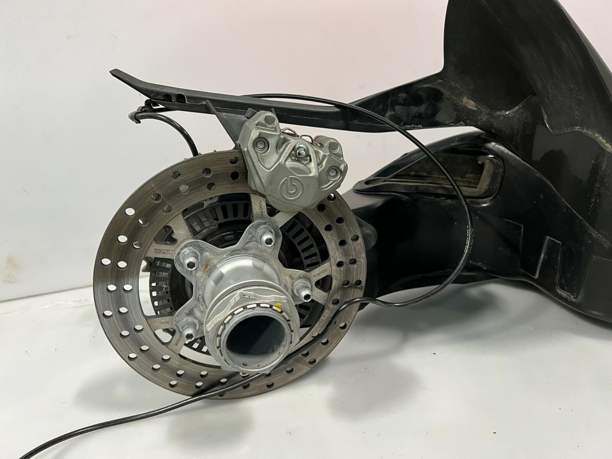 14-19 KTM Super Duke 1290 R Rear Swingarm Swing Hub Arm