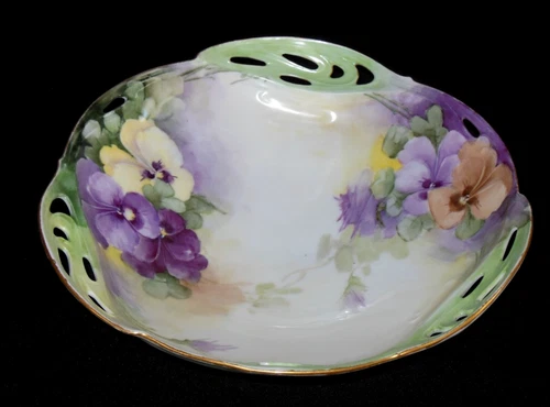 Bauer Rosenthal & Co Racine Bavaria Lg Pierced Rim Bowl Painted Pansies 1897