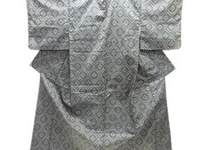 7572503: JAPANESE KIMONO / OMESHI KIMONO MICHIYUKI COAT ENSEMBLE / SILK / NISH