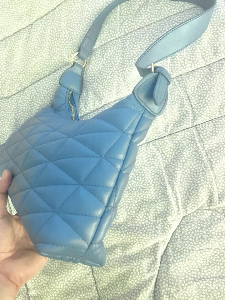 Синий Y2K веган кожи выстеганный пуховик наплечная сумка регулируемый городской выражения - Изображение 3 из 4