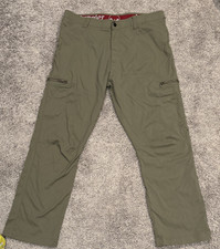 Wrangler Men's Relaxed Fit Cargo Pants Olive 38 x 30 Straight Leg Flat Front