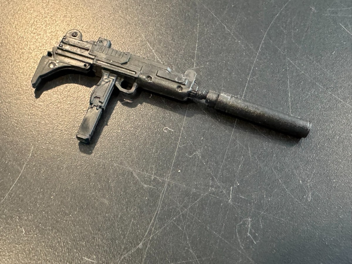 G.I. Joe Classified SNAKE EYES 6” Scale (Uzi Gun & Silencer ONLY