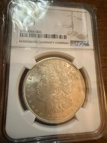 1921 S Morgan Dollar NGC MS61