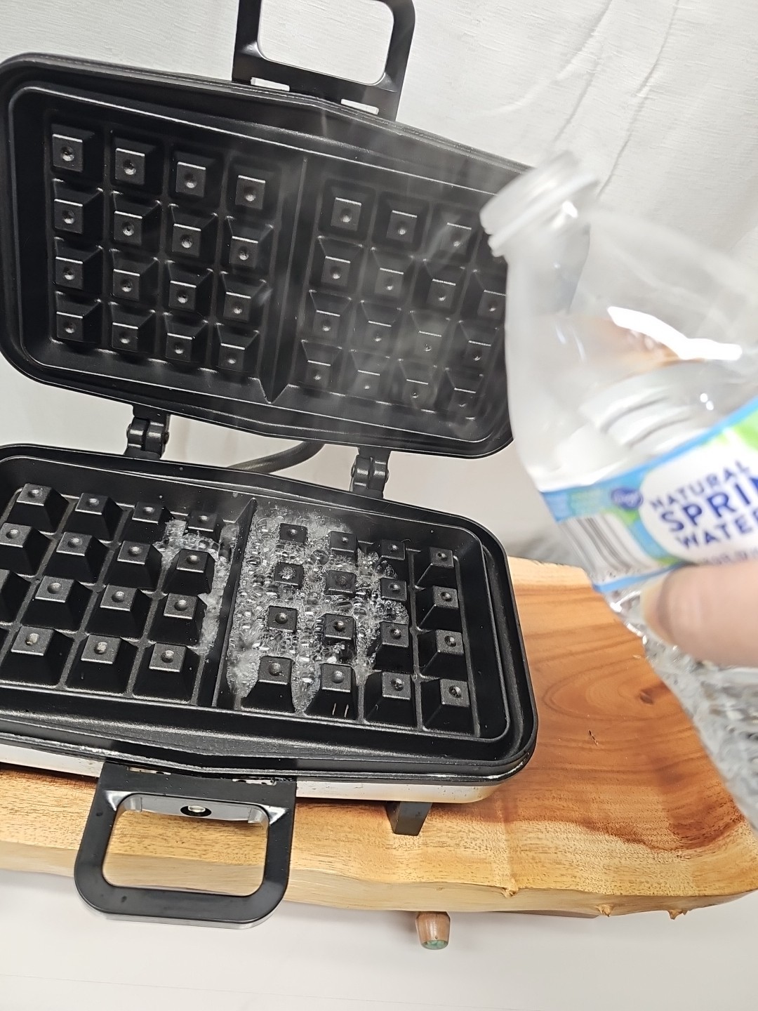 Vintage Vitantonio Belgian Waffler Waffle Iron Maker Chrome 550 Tested Works