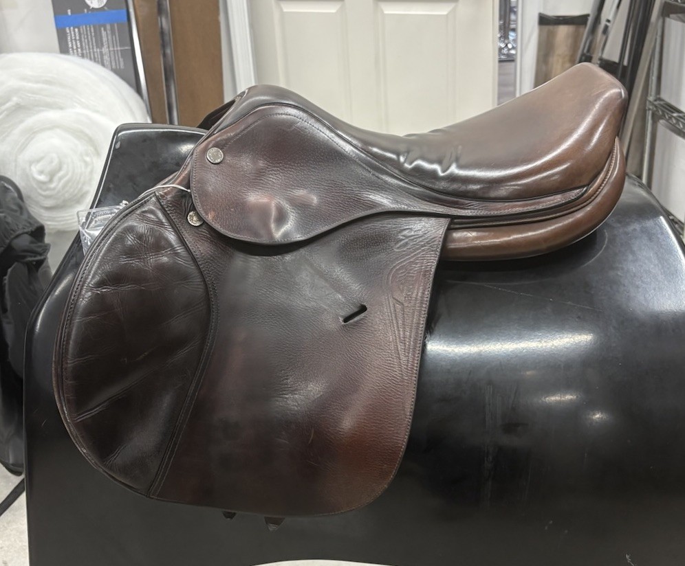 Equiline Scott Stewart Close Contact Jumping Saddle 17”