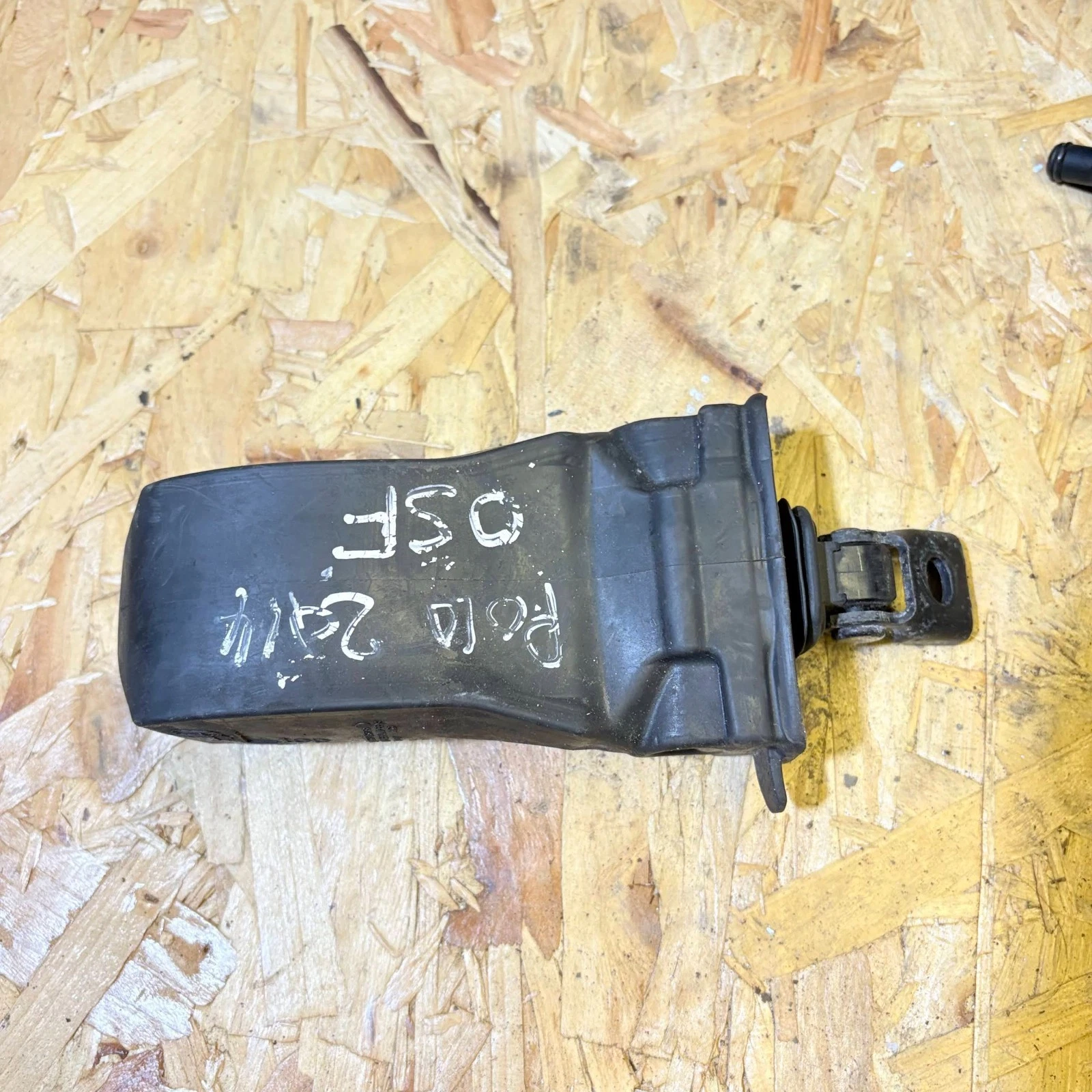 Used VW Polo front door check strap full view