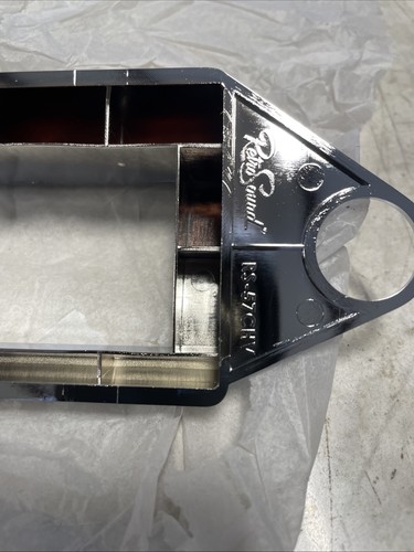RetroRadio 104-252-51-74 for 1957 Chevy Bel Air BT, AUX, AM/FM Replacement Parts - Picture 7 of 17