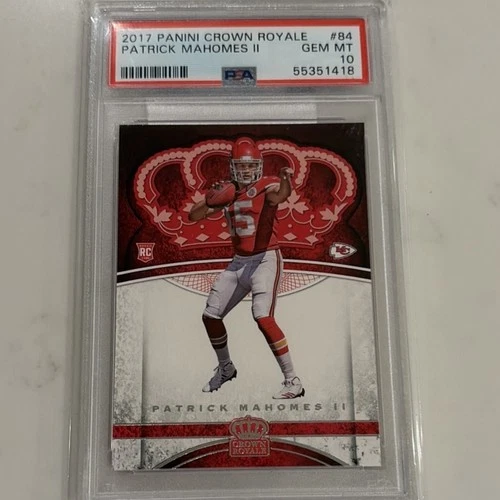 2017 Panini Preferred Crown Royale #84 Patrick Mahomes II Chiefs Rookie PSA 10