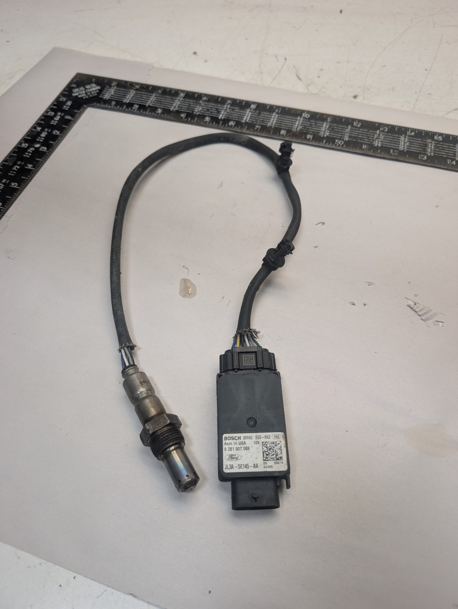 2017-2020 FORD F250 F350 SD 6.7L OXYGEN O2 SENSOR W/ MODULE OEM