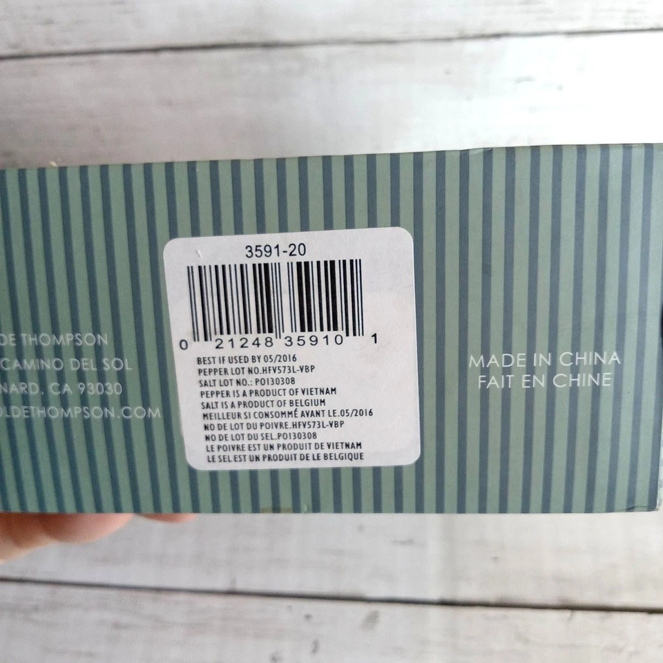 Conjunto de moinho de pimenta e saleiro Olde Thompson SUNSET colorido NOVO NA CAIXA - Imagem 2 de 2