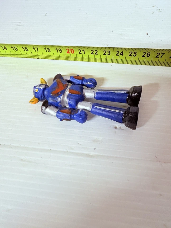 GOLDRAKE UFO GRENDIZER GOLDORAK  IN GOMMA VINTAGE - Immagine 3 di 4