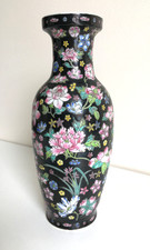 Chinese Vase Oriental Vase Botanical Millefleur Black Background, Famille Noire
