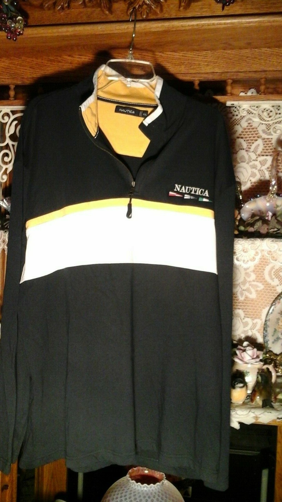 Picture 1 of 4