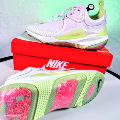 Nike   US 10 Men's White Black Green Comfort Joyride CC3 Setter   AT6395 100 NIB