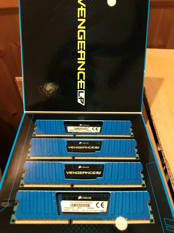 Sealed Corsair Vengeance 4x4GB 16GB DDR3 PC3-12800 1600MHz CML16GX3M4A1600C9 - Image 2 of 3