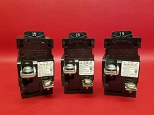 Lot of 3 Pushmatic Breakers P115 & P120  ITE Siemens Bulldog 1 Pole 15 20 Amp