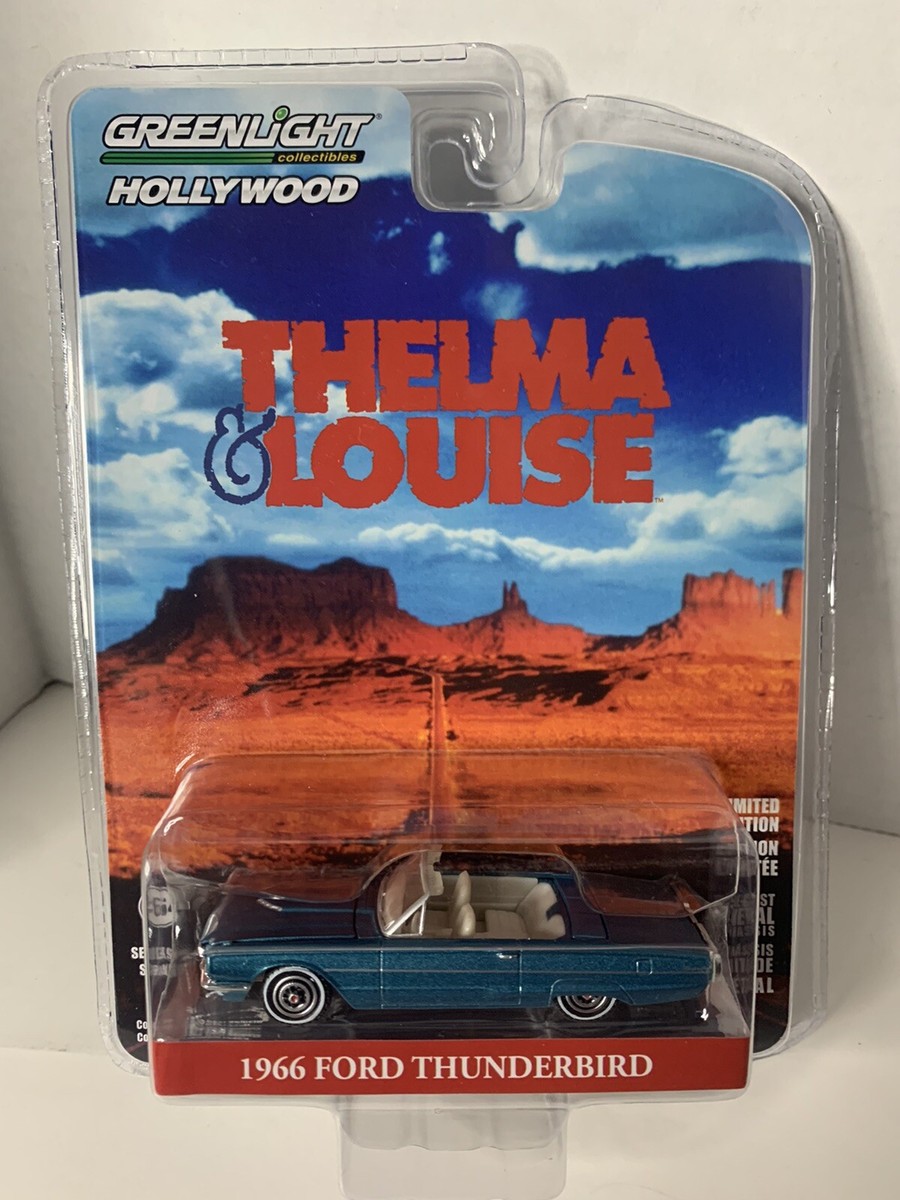 1/64　グリーンライト　チェイス FORD THUNDERBIRD RAW CHASE GREENLIGHT 1976 Ford Thunderbird Gold & Beige 1:64