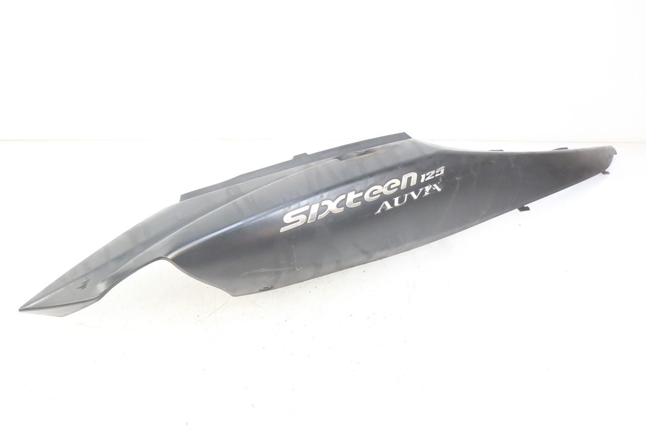 RIGHT REAR SIDE PANEL - SUZUKI SIXTEEN 125 (2008 - 2010)