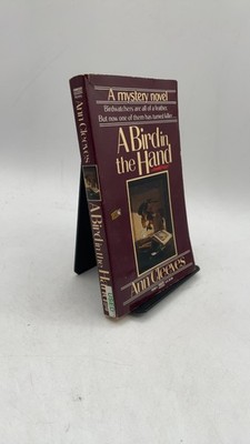 A Bird in the Hand Ann Cleeves Paperback Third Printing: July 1990 1986