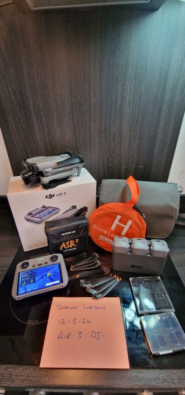 DJI Air 3 Flymore Combo Drone