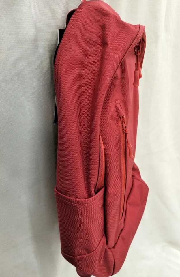 Mochila roja Manhattan Portage Twch-4690Jp Foto 3 de 4