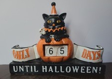 Vintage Style Black Cat Halloween Countdown Tabletop Calendar
