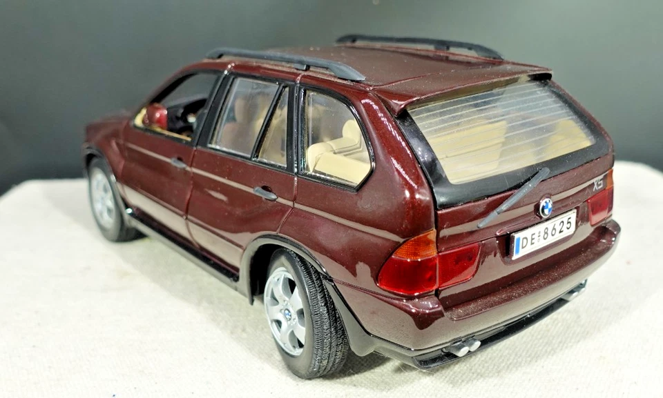 MotorMax BMW X5 1/18 - Image 4 of 4