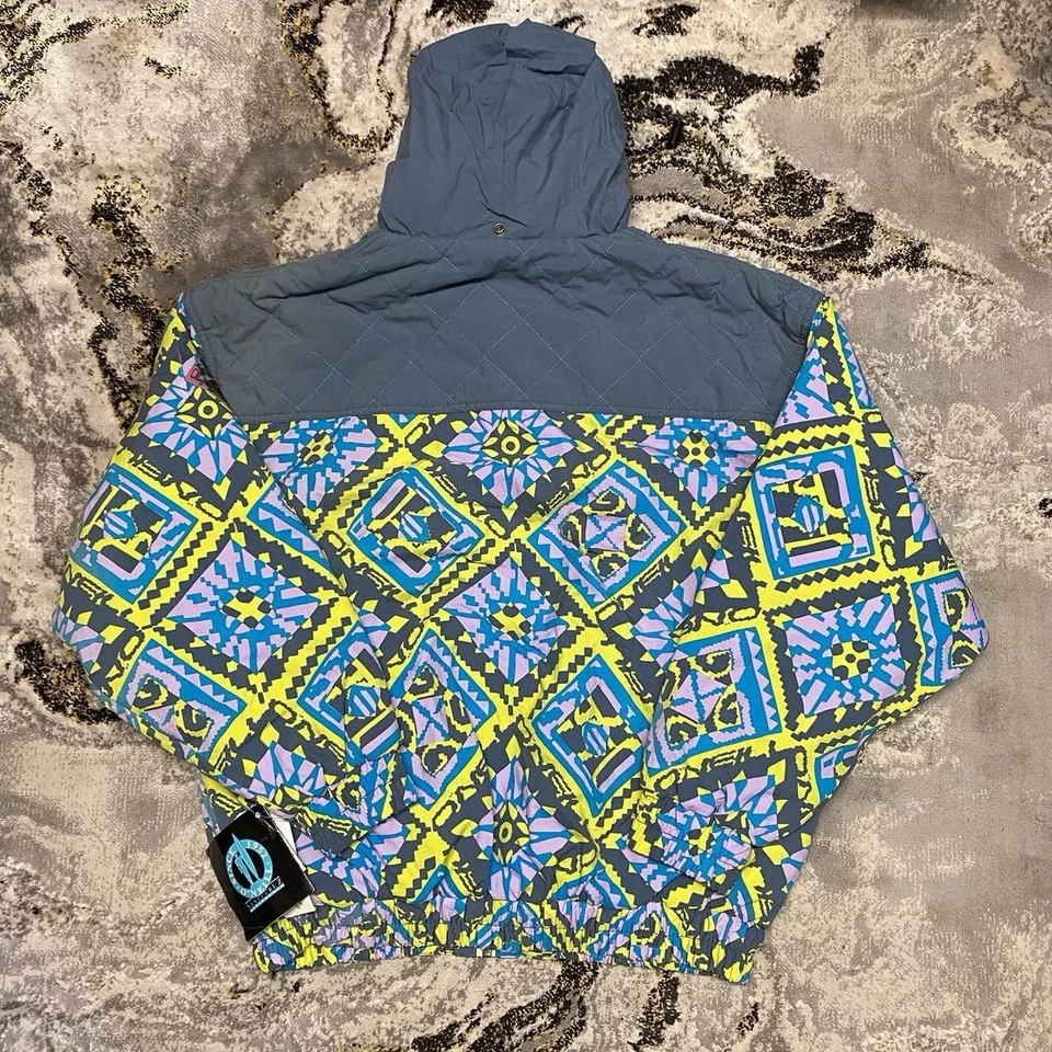 Vintage very rare O’Neill BNWT 1992 Aztec graphic puffer jacket ski - Image 2 of 4