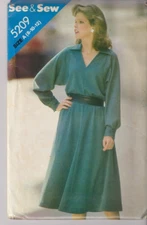 5209 BUTTERICK See & Sew - DRESS - Sz 8/10/12 B 31.5-34"
