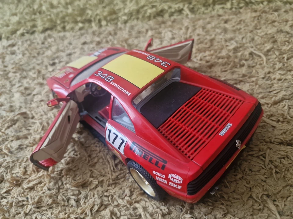 1/18 Diecast model car Burago Ferrari 348TB 1989 — 第 4/4 张图片