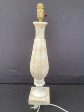 GRAND PIED DE LAMPE EN ALBATRE VINTAGE H. 48 CM