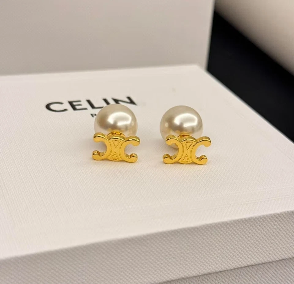 Pendientes de perlas Celine Arco de Triunfo, oro Foto 4 de 4