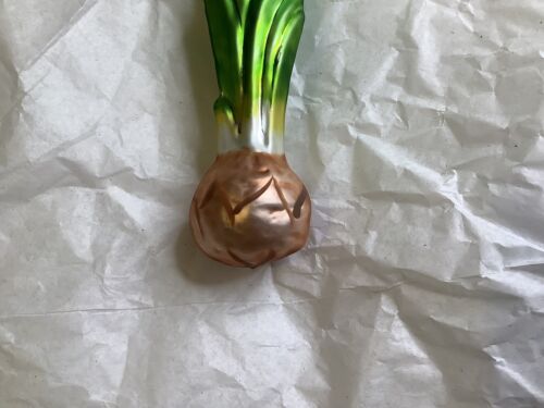 The Museum Collection Hand Blown Glass Poland Amaryllis Flowering Bulb Ornament - Picture 4 of 8