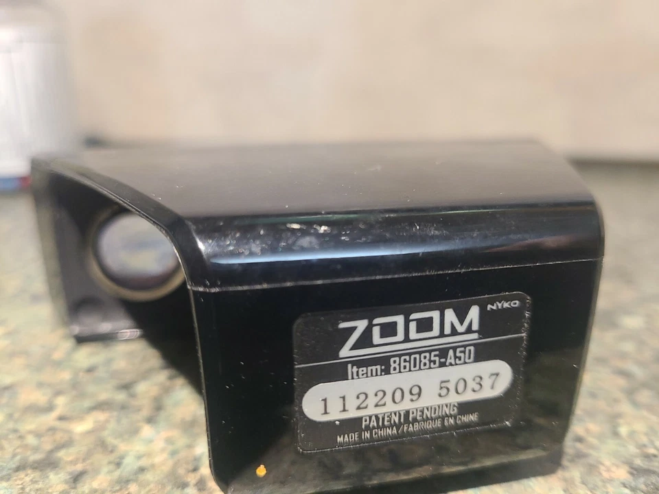 Nyko 86085-A50 For Microsoft Xbox 360 Kinect Sensor Zoom Small Rooms k5 - Image 2 of 2