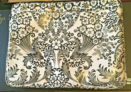 Laptop Computer Sleeve Padded Black & White Floral Zipper Case PVC 14"W x 11" H - Picture 3 of 4