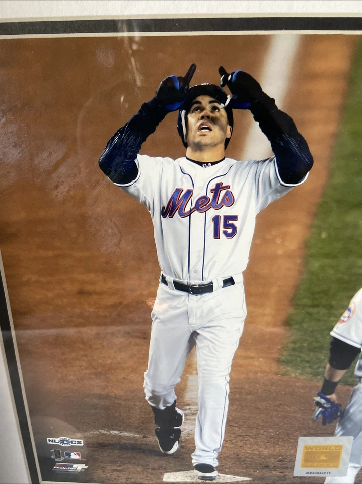 Imagen de Homerun Carlos Beltrán de los Mets de Nueva York 2006 NLCS Foto 2 de 4