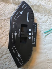 Fosmon 4 Port AV Composite RCA Selector Box Switch Splitter w/ Cable Cord Plug